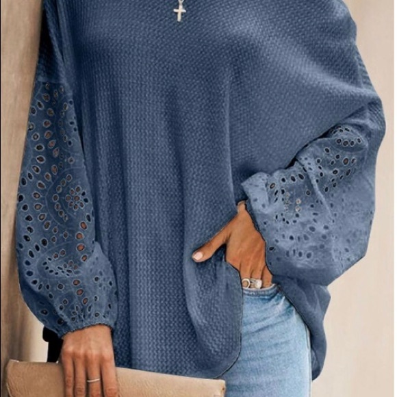 Casual Puffy Sleeve Top - Picture 2 of 4